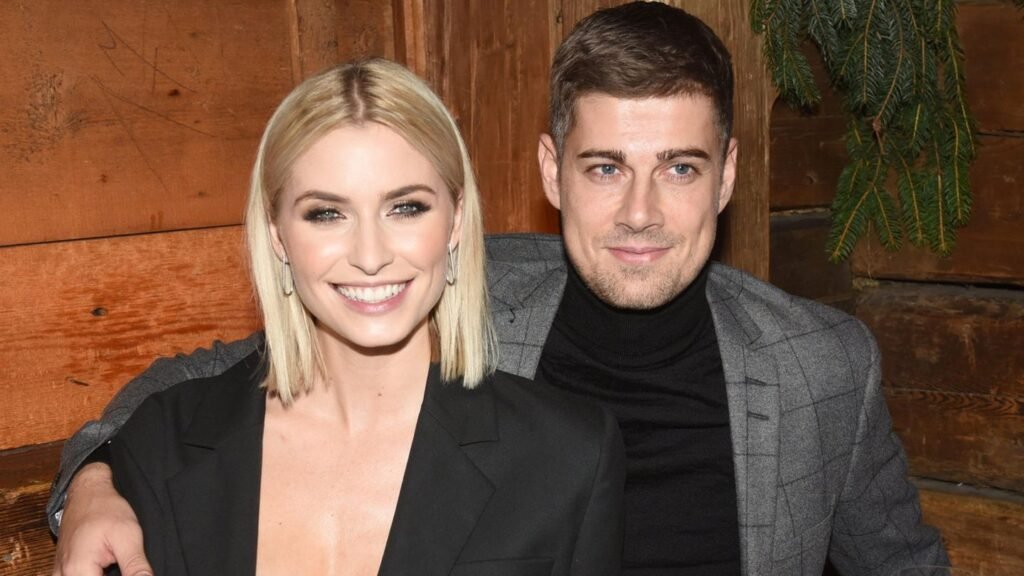 dustin schöne wikipedia